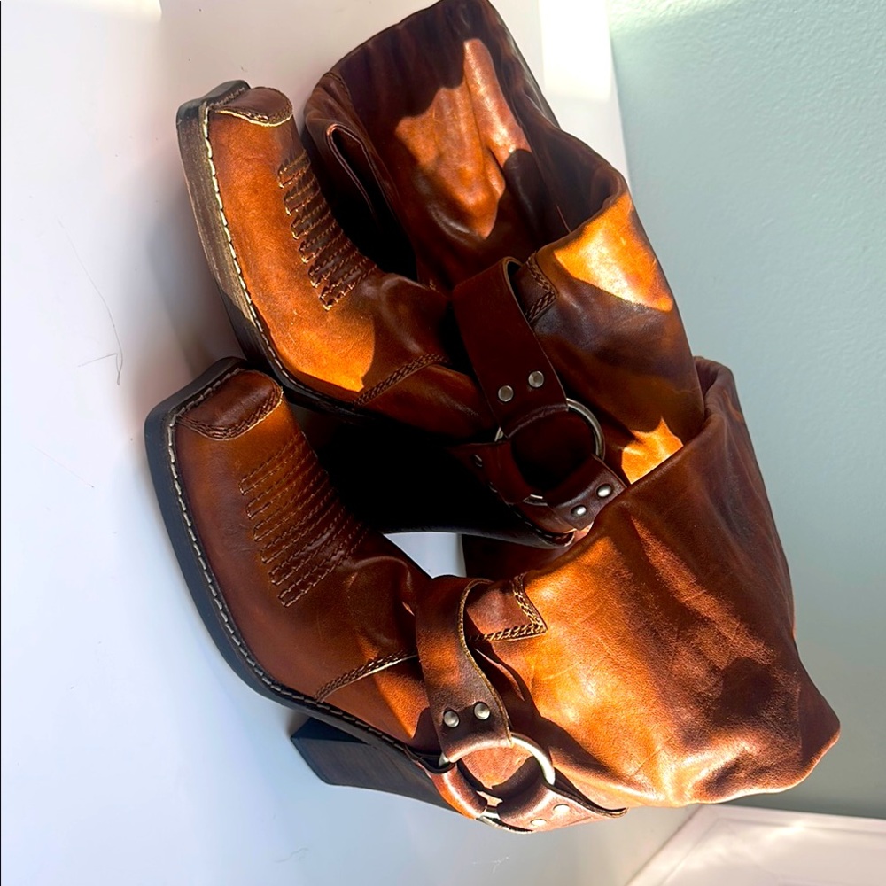 Women's Dior Brown Leather Boots - Picture 4 of 11